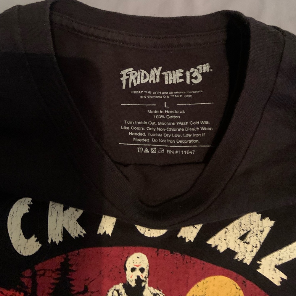 Camp Crystal Lake Friday the 13th Jason shirt size large. - Picture 2 of 2